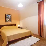 בית נופש Cozy In Kapelica With Wifi *