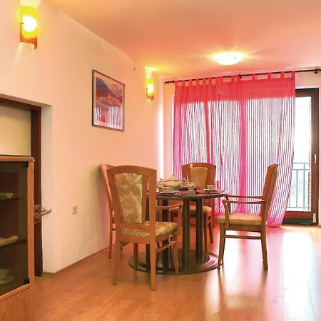 Cozy In Kapelica With Wifi בית נופש Krapan